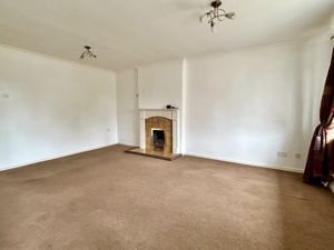 Lounge- click for photo gallery